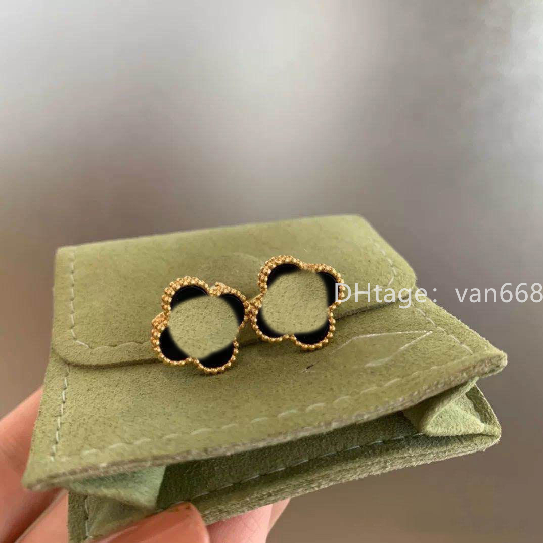 

Ladies love ear studs pendant Necklaces Van Screw Bracelet Party Wedding Cleef earring Couple Gift Love Bracelet Fashion Luxury Designer car, Golden;silver