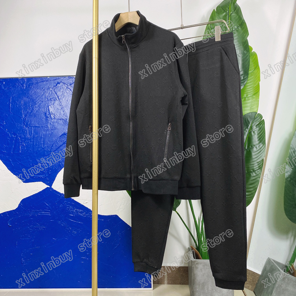 

21ss mans designers tracksuits Dark jacquard letter Windbreaker fashion tracksuit mens designer breathable zipper black white xinxin