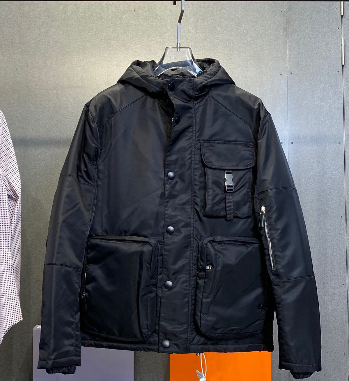 

new fashion winter men longsleeve top quality casual downcoat parkas asian size M-3XL long outcoat black colorHooded down jacket, 001