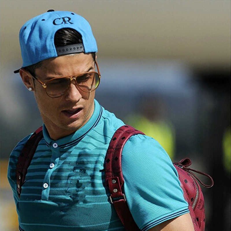 

Baseball cap 2 Colors Cristiano Ronaldo CR7 Black Blue Baseball Caps hip hop Sports Football hat chapeu de sol bone Men women