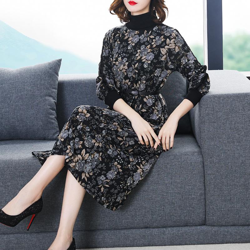 

Casual Dresses 2021 Autumn Pattern European Long Increase Down Thickening Rendering Restore Ways Within Build Sleeve Knitting Dress, Blue