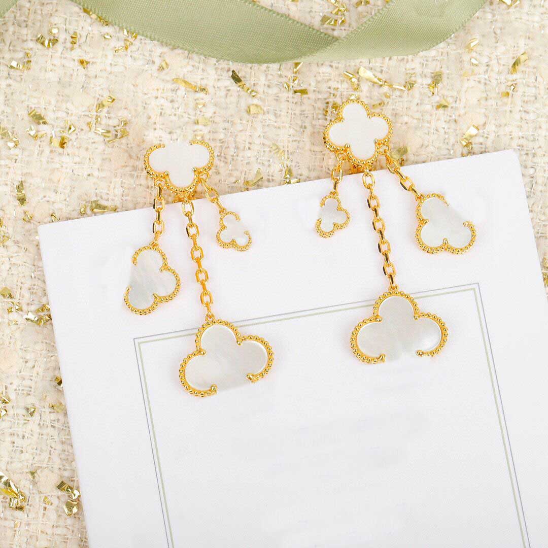 

S925 silver drop earring 4pcs flower design in 18k gold plated for wome wedding jewelry gift have stamp with normal box PS4861