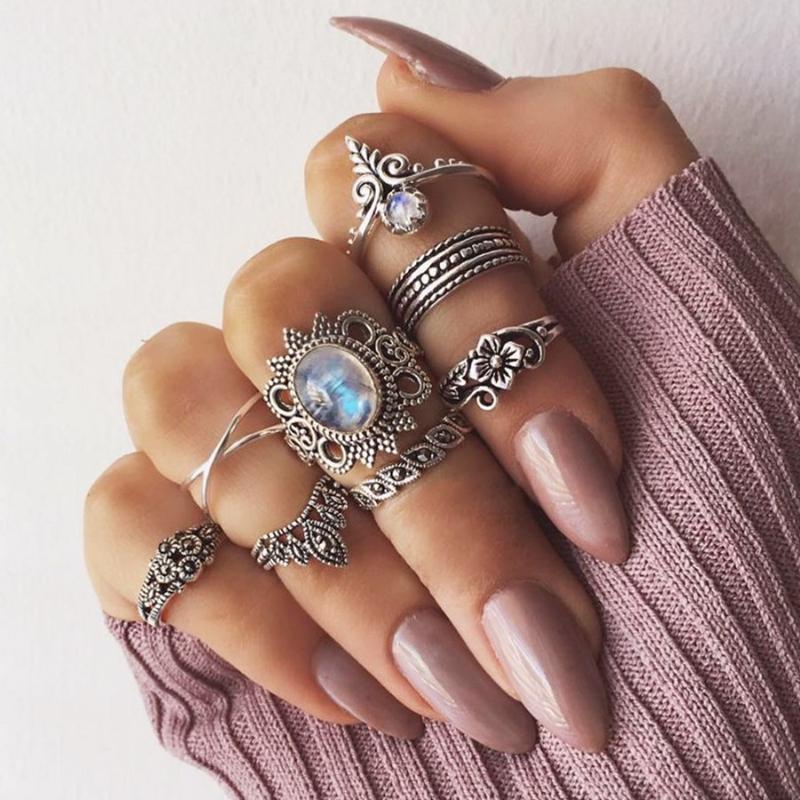 

Cluster Rings 8pcs Of Pack Personality Knuckle For Women With Crown /leaf /flower And Inlaid Faux Opal Gem Design Female Knokkels, Golden;silver