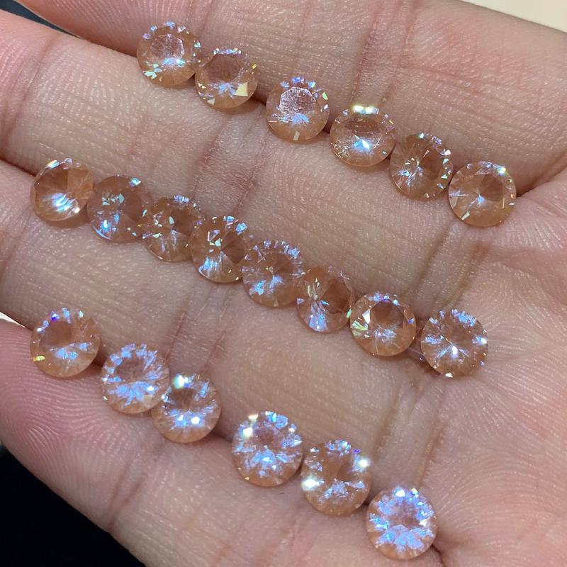 

Loose Diamonds 8x8mm Weighs 1.70ct Sweet Dreams Nano Beautiful Stone Can Be Inlaid