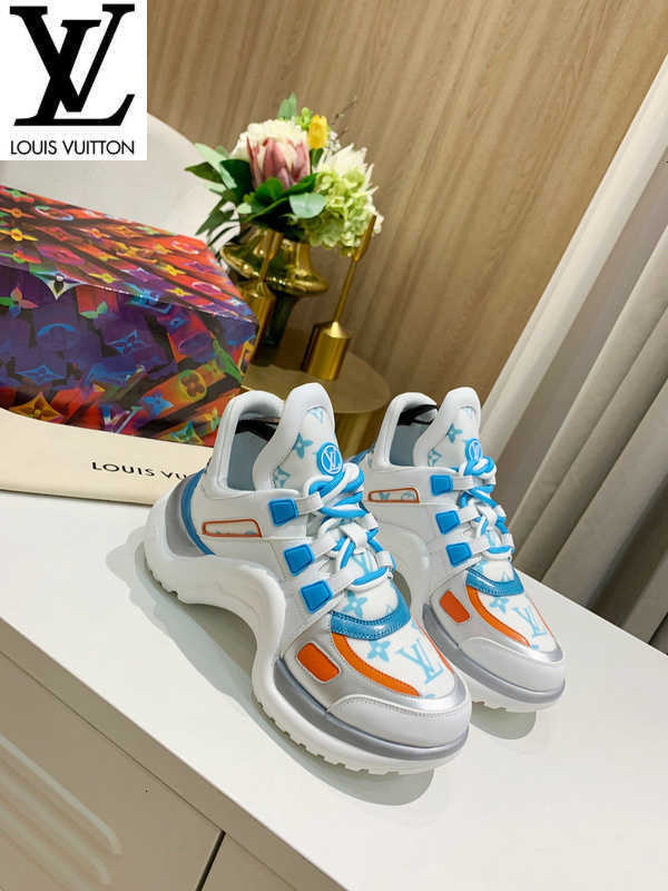 Chaussures de luxe Espadrilles Espadrilles Femmes Sneakers Robe Skate Dance Coins Ballerina Appartements Mocassins R88N