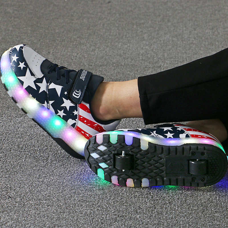 

Children Glowing Sneakers Boys Girls with Wheels 2019 New LED Light Up Shoes Kids Sneakers on Wheels Sport Roller Skate Shoes X0703, Blue