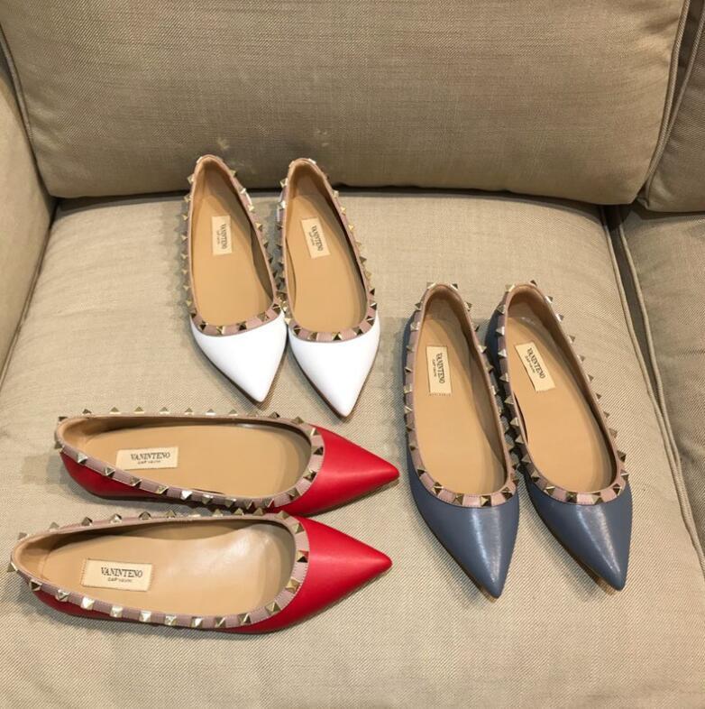 Sandals Spring And Autumn 2021 Style Real Leather Rivet Flat Shoes Brand V White Wedding Size 34-43 No Box