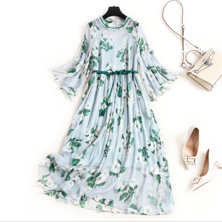 

Casual Dresses New European and American women's dresses for spring Seven - cent sleeve horn Floral print Fashionable silk dress EX3U, Green