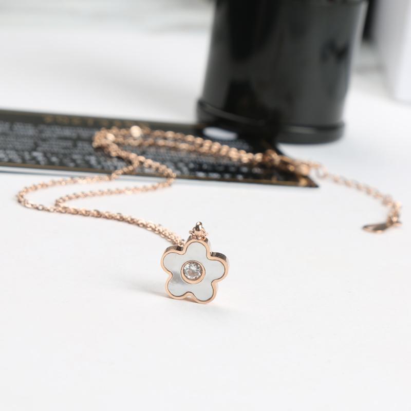 Pendant Necklaces YUN RUO Simple Fashion Rose Gold Color Shell Flower Necklace Titanium Steel Jewelry Woman Gift Never Fade Drop Ship-image-708512136