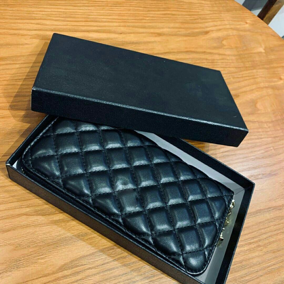 

women wallets Pendant with metal logo designer wallet leather fashion High-quality woman card pocket bag European style purses handbags, Red;black