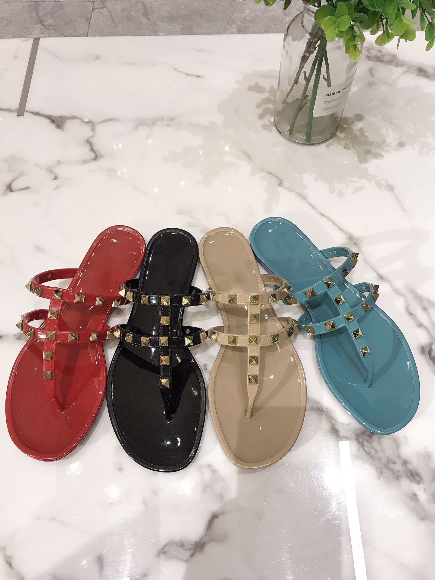 

Famous Ladies Studs Sandals Leather Black Nude Brown Women's Flat Summer Rock Gladiator Sandals Beach Indoor Flip Flops, No.3