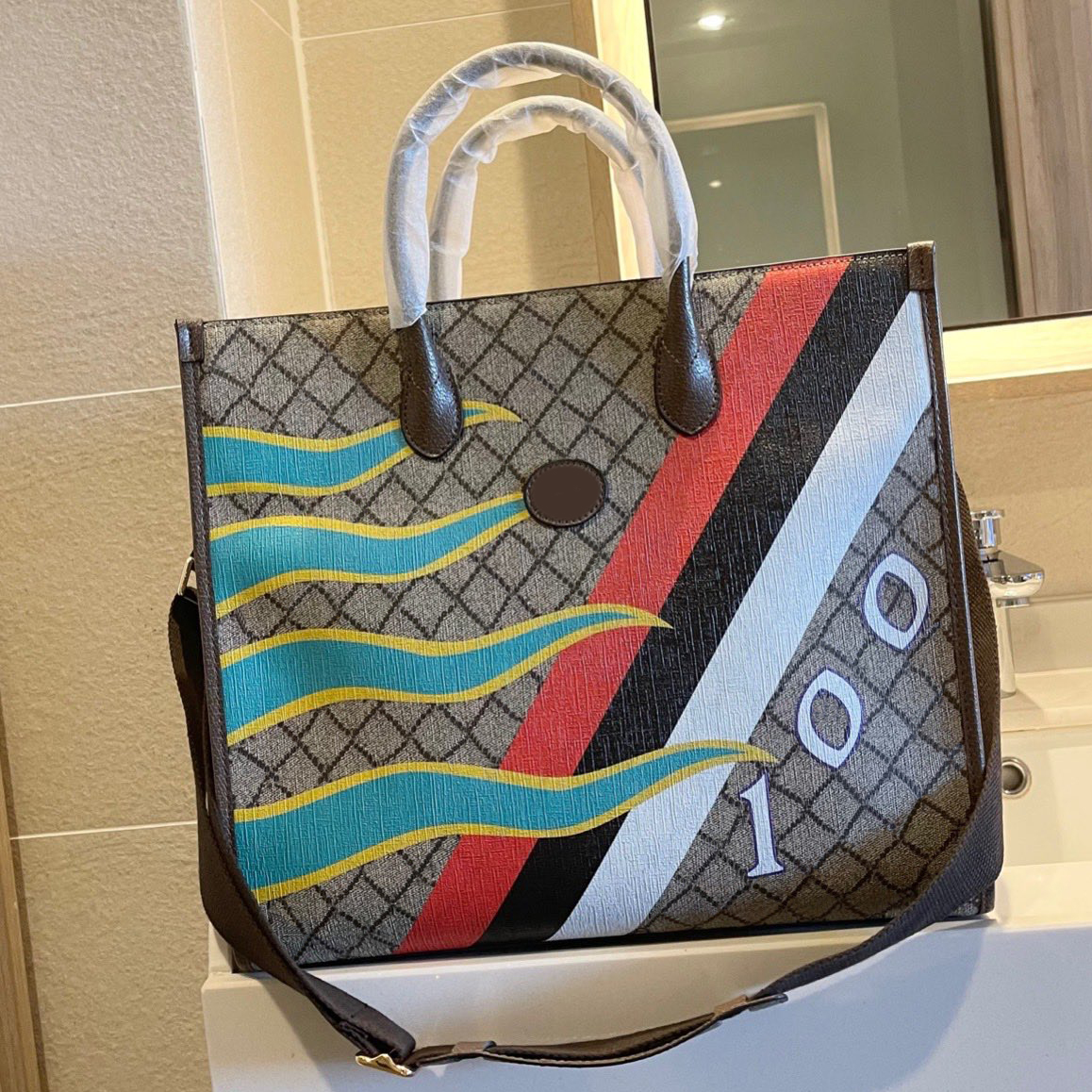 

Totes Graffiti Cross body Luxury Designer Brand Bag Fashion Shoulder Handbags Ladys High Quality Women Phone Bags Wallet Metallic Totes Vintage, No bag
