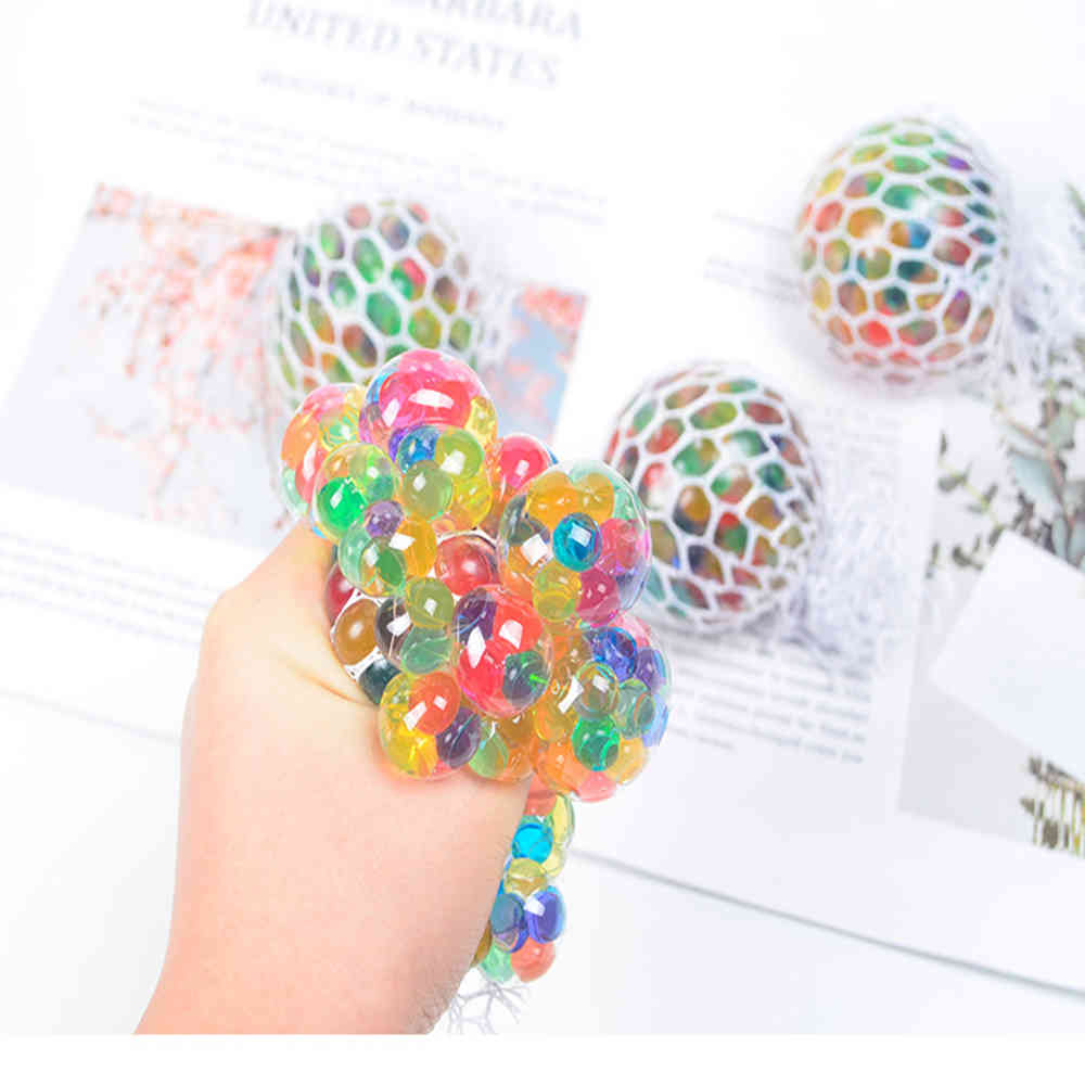 

Fidget Toys Vent Decompression Grape Ball Pinch Music Squeeze Trickery Funny Water Polo Creative Toys Q0422