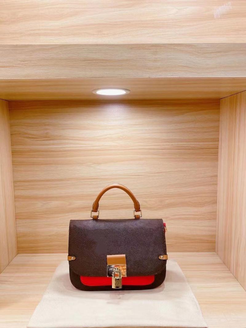 

Vaugirard Postman Bag High Quality Handbag Fashion Leather Designer Square Shoulder Lock Messenger Cross Body