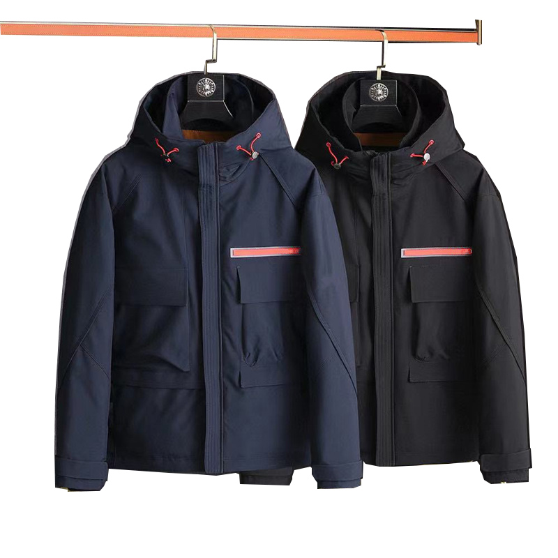 

21SS Jacket Men's Outdoor Warm Long Sleeve Down Jacket Autumn And Winter Hooded Thick Jacket Down Jackets Metal Letter Shoulder Badge Black Blue Parka M-4XL