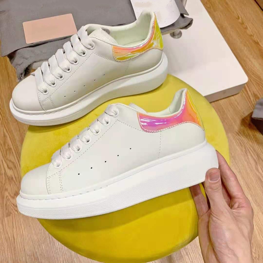 

Small white shoes men's and women's casual shoes, fashion thick soled air cushion summer breathable shoe size 36-45