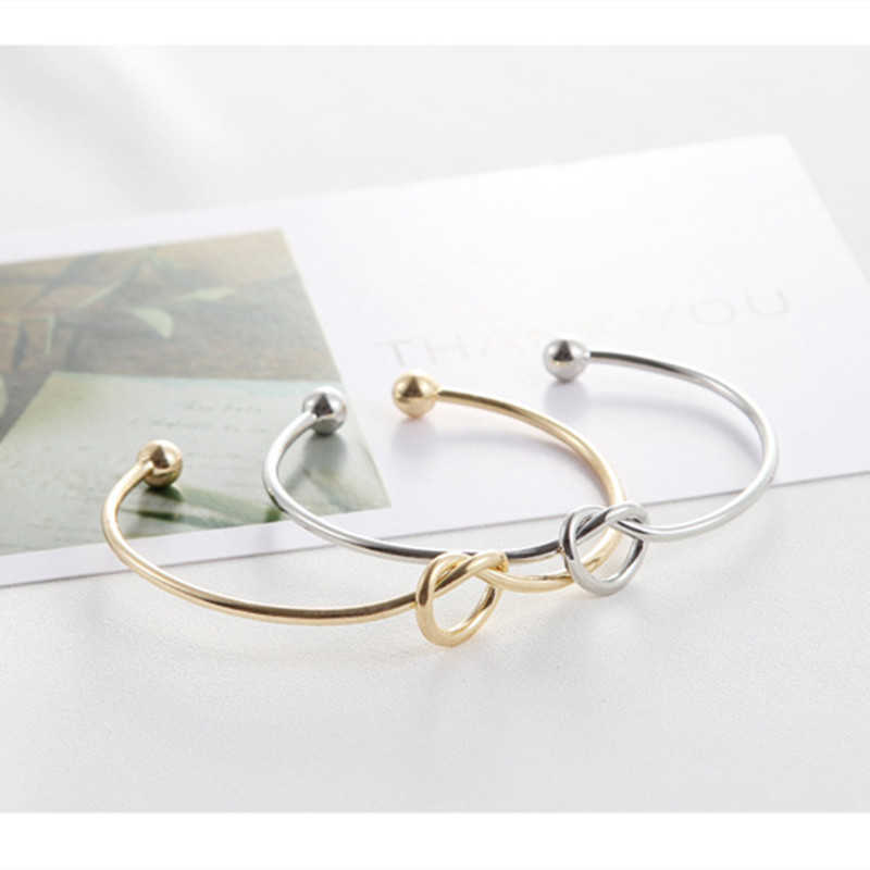 

Minimalist Wind Bracelet Know Bracelet Simple Personality Bracelet Female Wholesale Europe and the United States Hot Selling Q0719