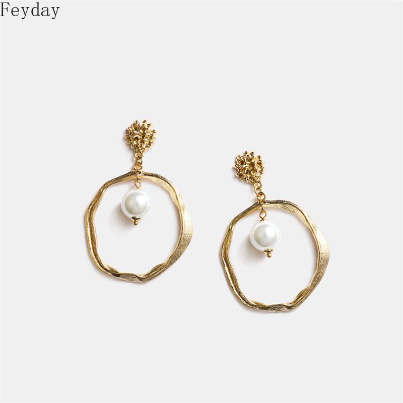 

Dangle & Chandelier Round Hollow Korean Earrings Fashion Statement Gold Simulated Pearl Drop For Women Aretes De Mujer Modernos 2021