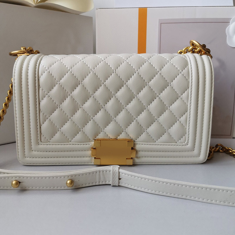 

5A+handbags imitation brands women bags lambs skin gold chain purse luxury designs crossbody flap come with The serial number inside Classic