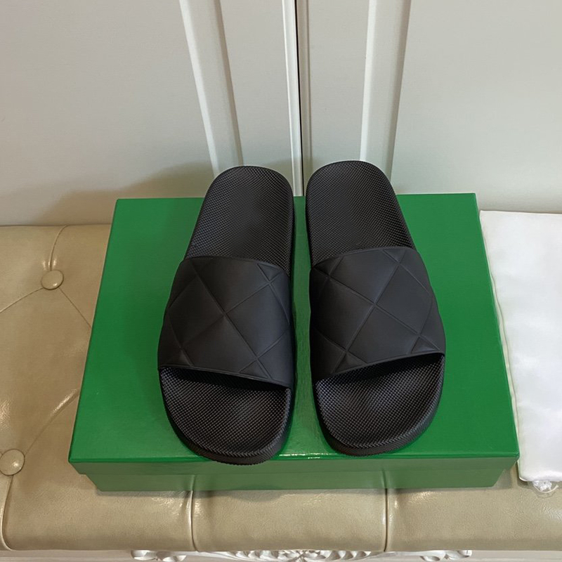 

2021 Fashion Slide Sandals Slippers For Men Women Checkerboard Designer Unisex Beach Flip Flops Slipper Good Quality Black, Red