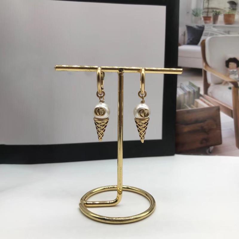 

Stud S925 Sterling Silver Ladies Cream Earrings, Retro Style, High-quality Jewelry, Original Brand 1:1, Birthday Gift, Golden;silver