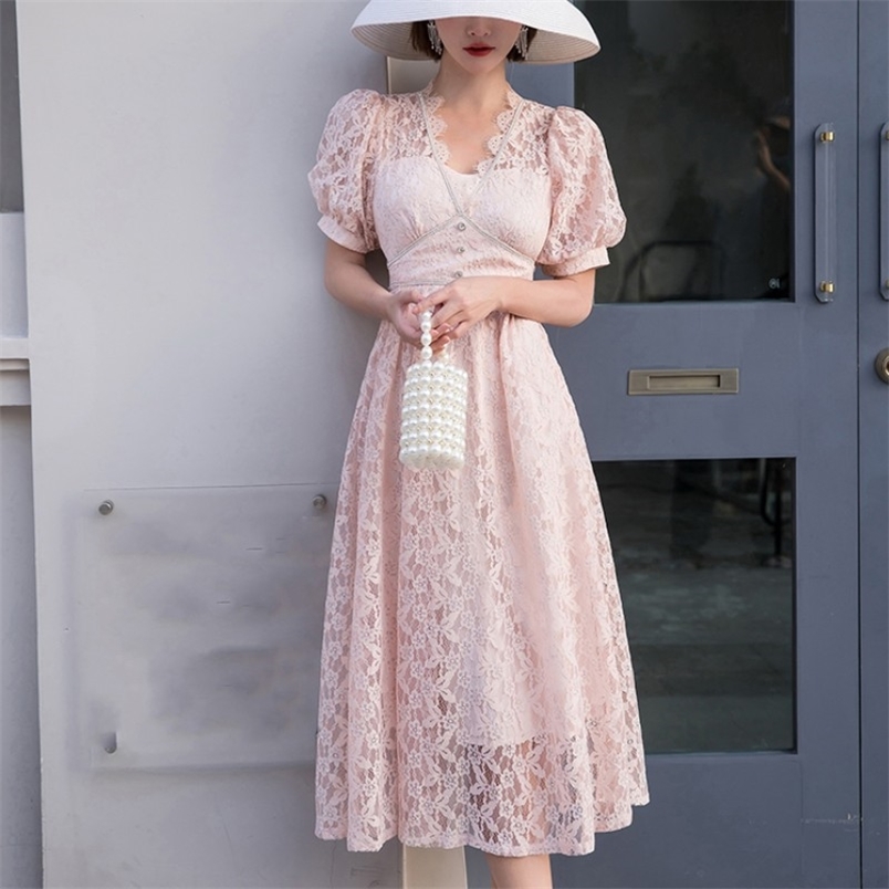

French Sweet Lace Dress Women Chic Elegant Solid Button V Neck Puff Sleeve Spring Holiday Party Midi es 210519, Photo color