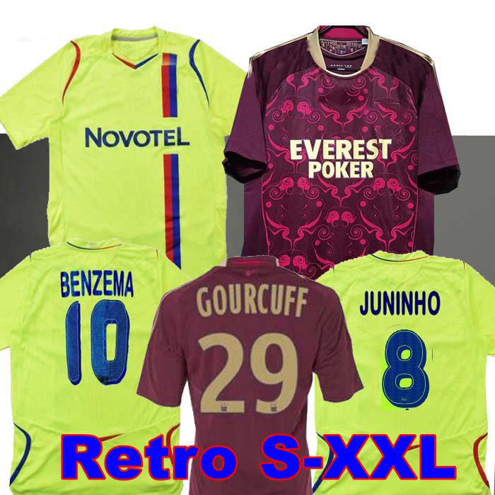 

soccer jersey GOVOU LISANDRO GOURCUFF TOULALAN JUNINHO BASTOS BENZEMA shirts shirt uniforms Maillot de football Lyon, 10/11 away