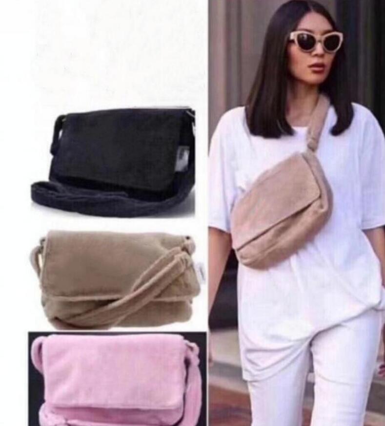 

3 Colors Vip gift bags Designer velvet messenger bag Men women Brand Backpack flannel handbags Fashion Shoulder bags