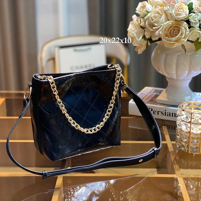 

2021S Fashion high quality bags Lou vdeng women's bag retro luxury designer original leather messenger double shoulder zipper portable (three in one set)SS, Split
