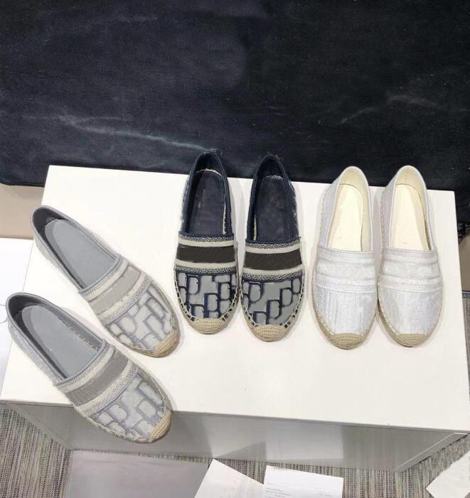 

Fisherman Canvas Shoes Luxury Designer Women Sandals Casual Espadrilles Ladies Summer Loafers Flat Heel Beach Outdoors Half Slippers Top Quality With Box size 35-42, Color 31