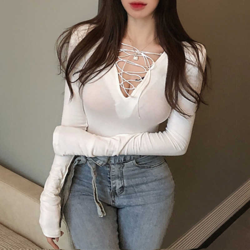

Bandage Lace Up V-neck T-shirt Women's Autumn Long Sleeve Sexy Top Bottoming Tops Rose Black And White Women M8JV 210603