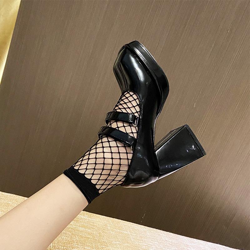 

Dress Shoes 2021 Women Pumps High Heels Square Toe Chunky Heel Buckle Black White Mary Janes Street Platform Retro Plush