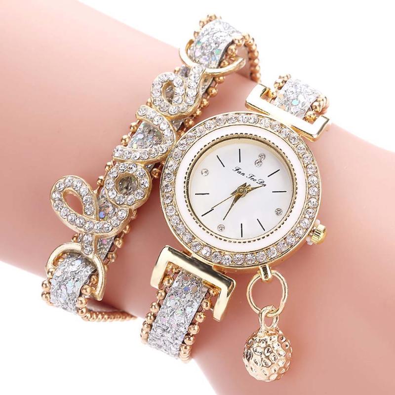 

Wristwatches Fashion Women Multi-layer Bracelet Quartz Watch Alloy Crystal Love Letter Band Wristwatch Jewelry Gifts JRDH889, Red