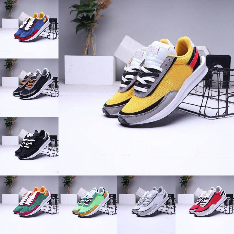 

2021 Mens Running Sports Shoes Fashion LDV Waffle Women Waffle Racer Black White Nylon Summit Multi Pine Green Trainers Varsity SNEAKERS Y01