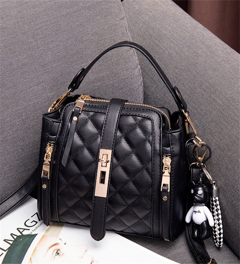 

Luxury Brand Handbags 2021 Fashion Simple Square bag Quality PU Leather Women's Designer Handbag Lock Shoulder Messenger bags 19cm black