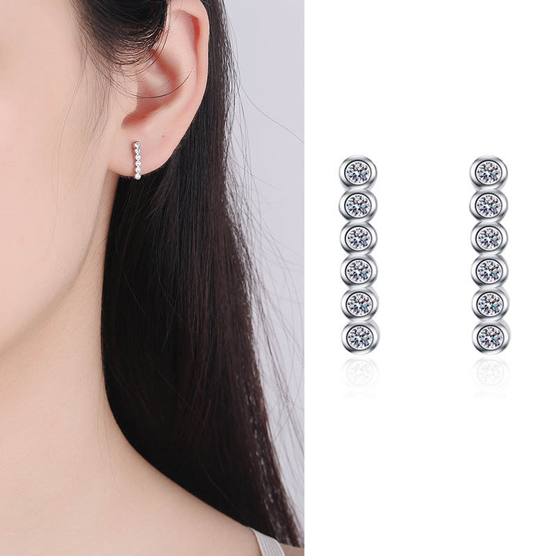 

OIMG 2021 Korean version of silver-plated zircon simple female French earrings BB-11