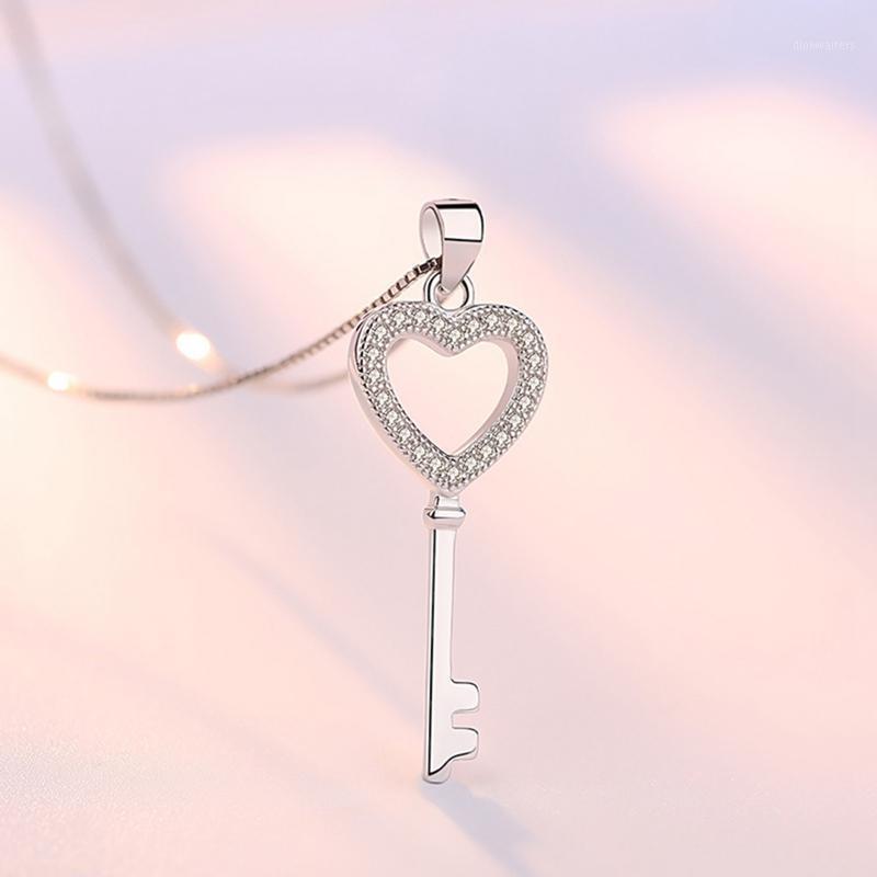 

Castle Key Necklace Dazzling Heart Zircon Long Chain Link For Women Fashion Jewelry Chains