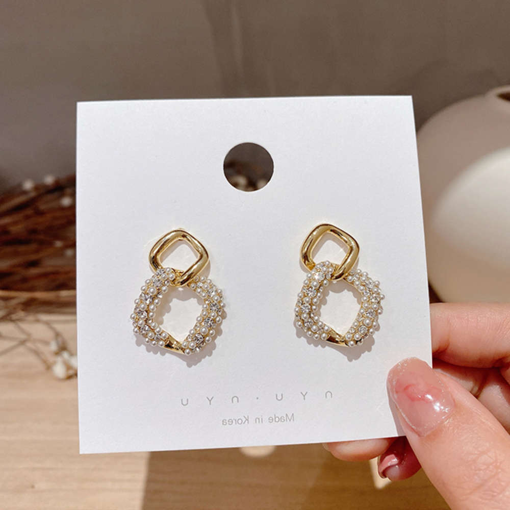 

earrings South Korea square pearl diamond 925 silver needle cool wind ins metal Earrings French net red crowd chic, Golden