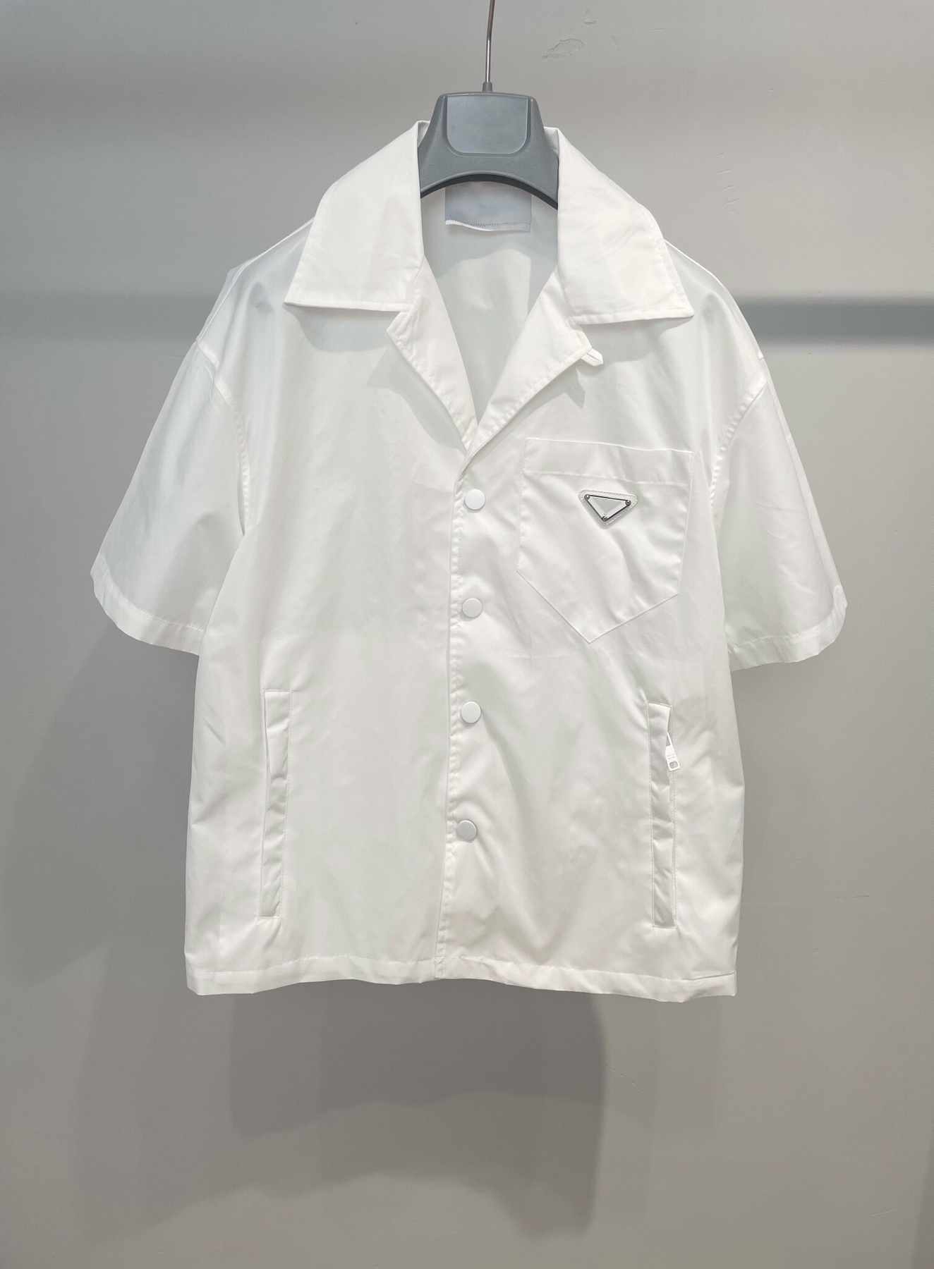 

2021 spring summer latest casual wens womens contracted shirts, White;black