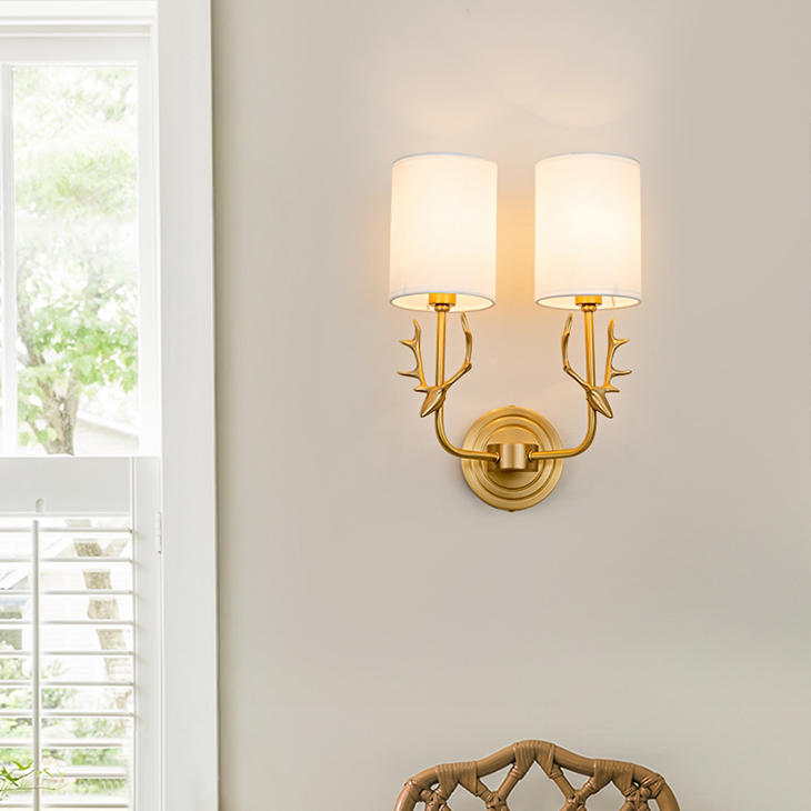 

American all copper deer head wall lamp Nordic living room bedroom bedside light background wall aisle mirror front lamps