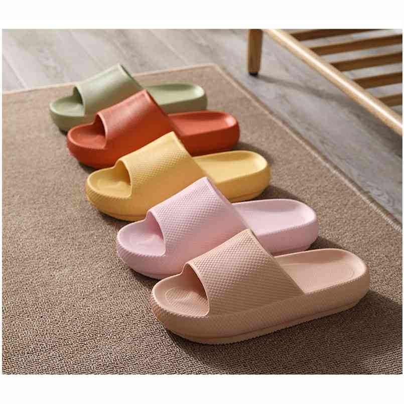 

Unisex Bathroom slidder light weight comfy indoor slippers man and woman summer footwear 210628, Yellow