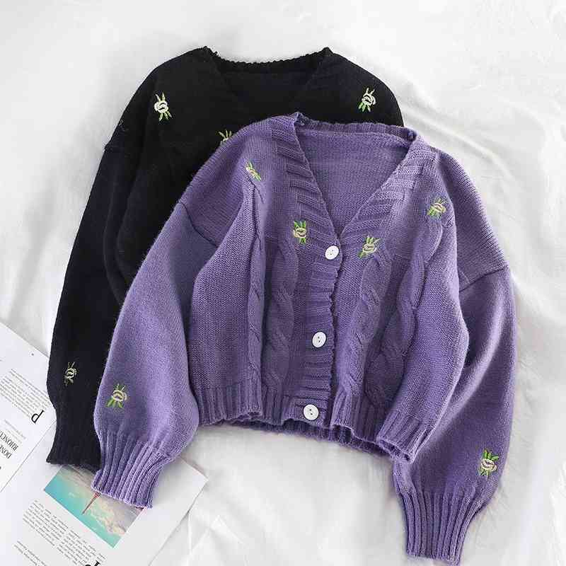 

Spring Autumn Women Cardigan Flower Embroidery Vintage Short Tops Ladies V-neck Single Breasted Casual Chic Violet Sweaters 210602