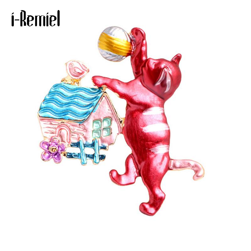 

Pins, Brooches Fashion High-grade Female Cartoon Brooch Enamel Pin Cute Happy Cat Playing Ball House For Women Coat Jewelry Gifts, Gray