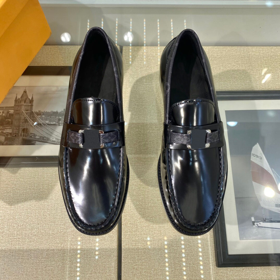 

Men's Dress Shoes Fashion Brand Designer Groom Wedding Flats 2022 Genuine Leather Oxfords Men Formal Business Casual Shoes Size 38-45, Black