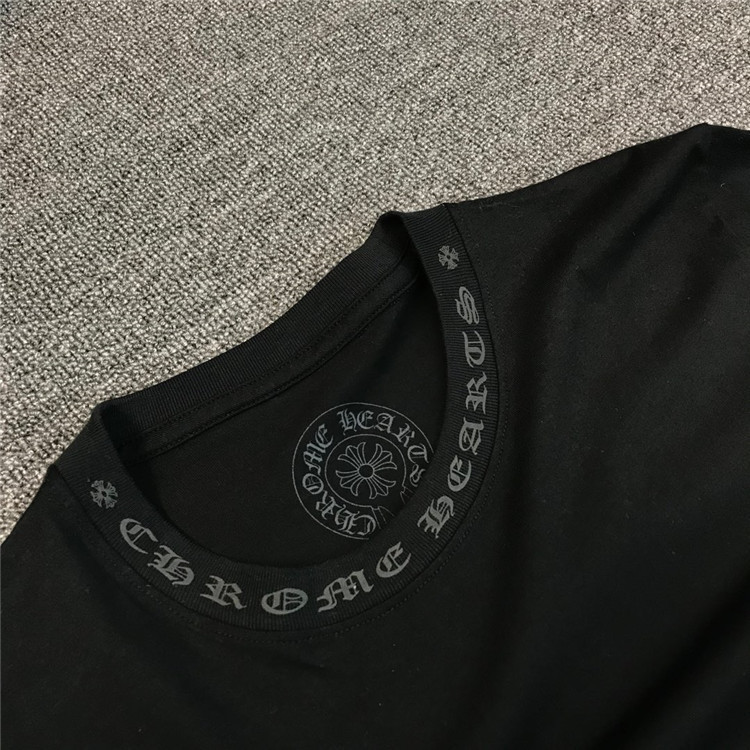 

Trendy chrome horseshoe classic hearts crosin cross colorful Sanskrit print short sleeve T-shirt, White;black