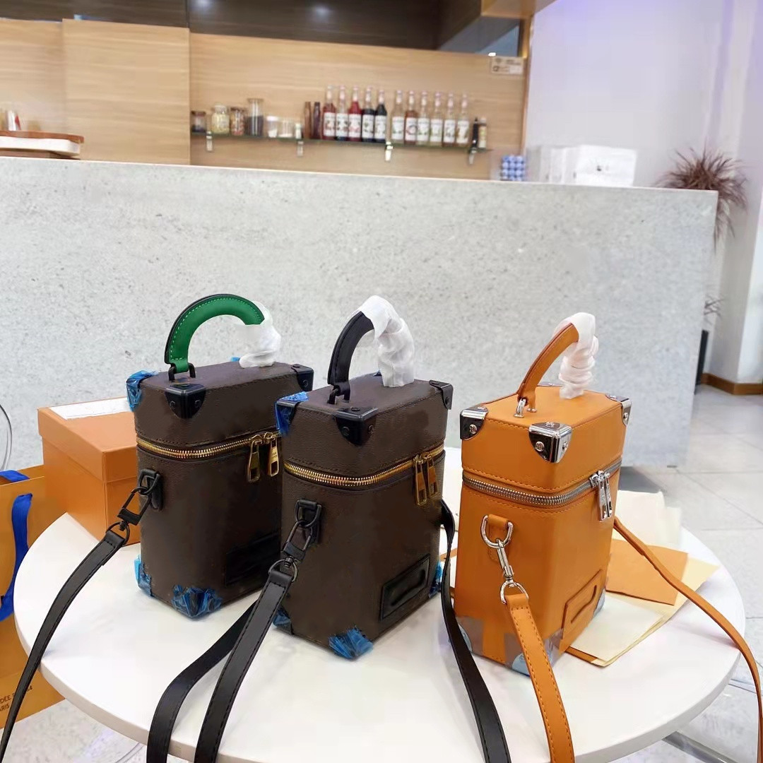 

2022 designer mini phone bags handbags fashion floral crossbody shoulder bag smartphone case vertical box tiny trunk Men Women high quality, Multi