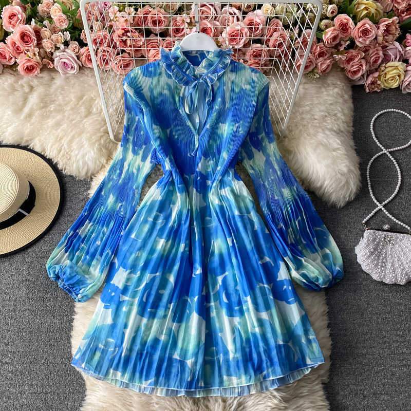 

Spring Autumn Blue Printed Pleated Chiffon Mini Dress Women Elegant Ruffle Collar Puff Long Sleeve Draped Chiffon Beach Vestidos Y0603
