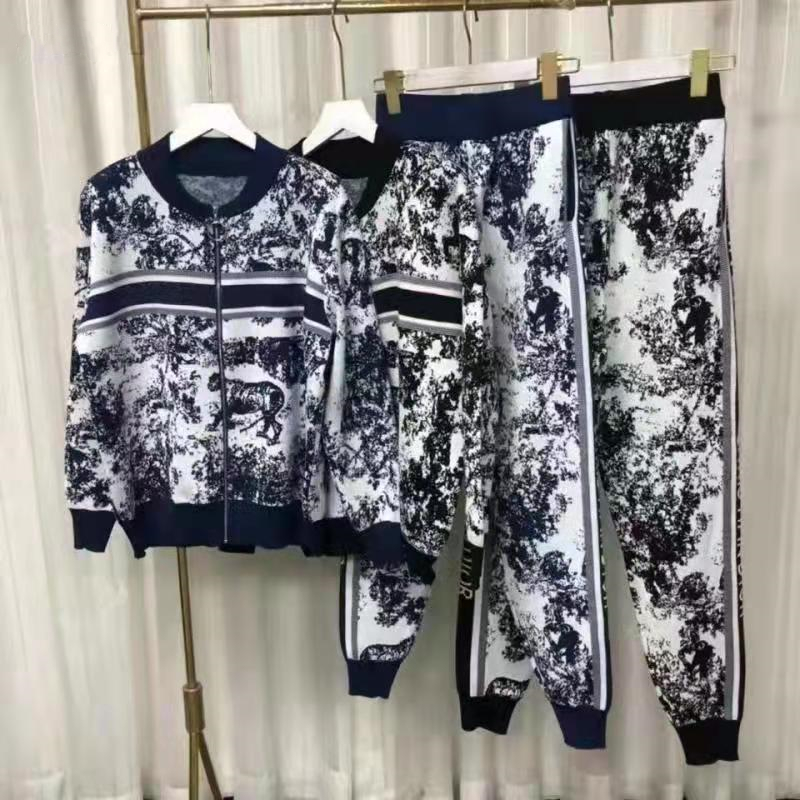 

Luxury Designer Brand Women's Two Piece Pants Tracksuits Sportswear Jacket Sets Girl Fashion Classic Forest Tiger Series Printing Coat Casual Pant Sports Suit, Dr#12