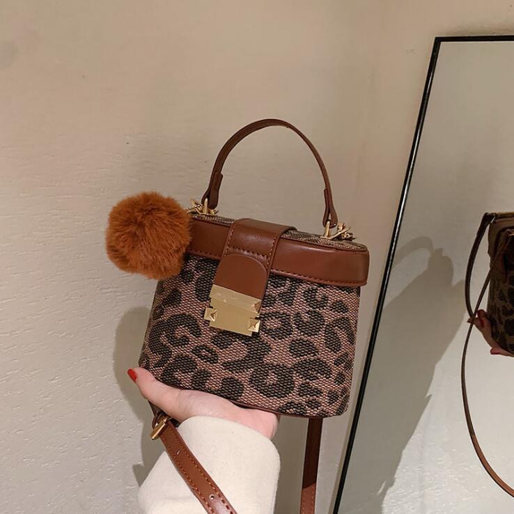 

wholesale women shoulder bags street trend personality Leopard bucket bag simple atmospheric round shaped leather handbag fashion color matching handbags, Brown(boutique box)