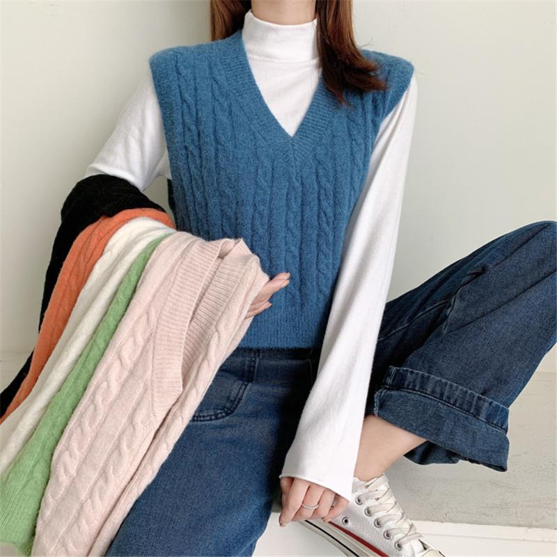 

Women's Vests College Style Sleeveless Vest Women 2022 Korean Version Of Short Twist V-neck Knitted Waistcoat Sweater Trend, Black;white